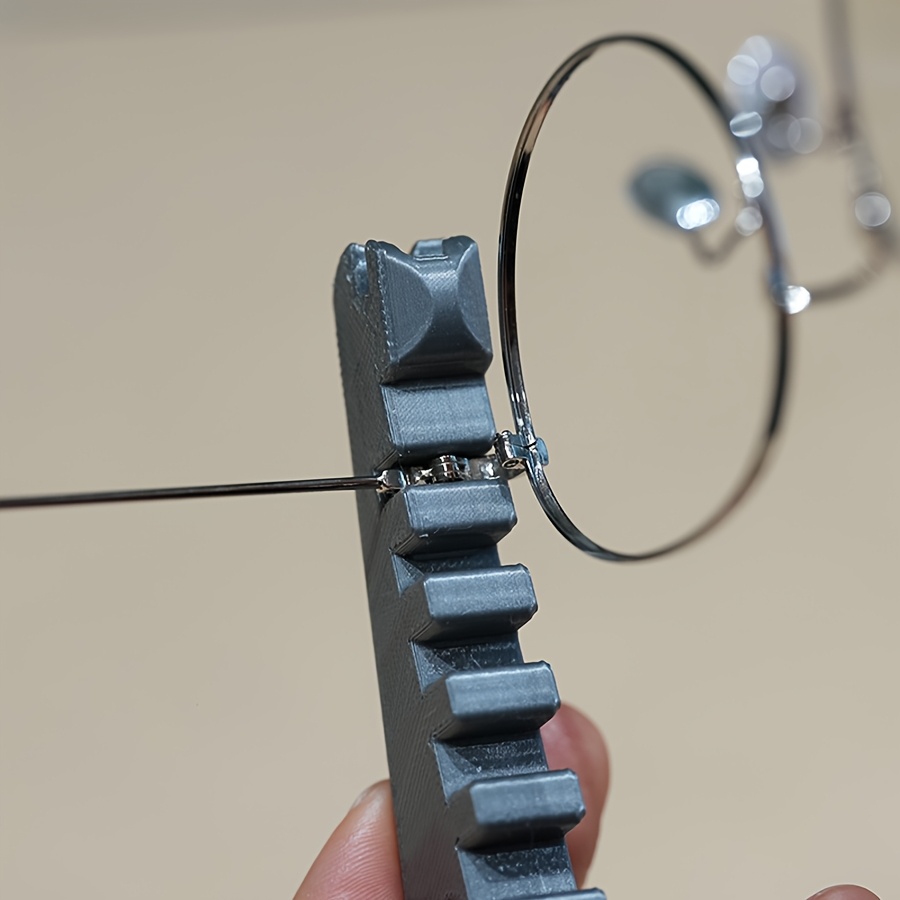 Chiave Multifunzione per Occhi - Multi Tool Plier recensione e prezzo